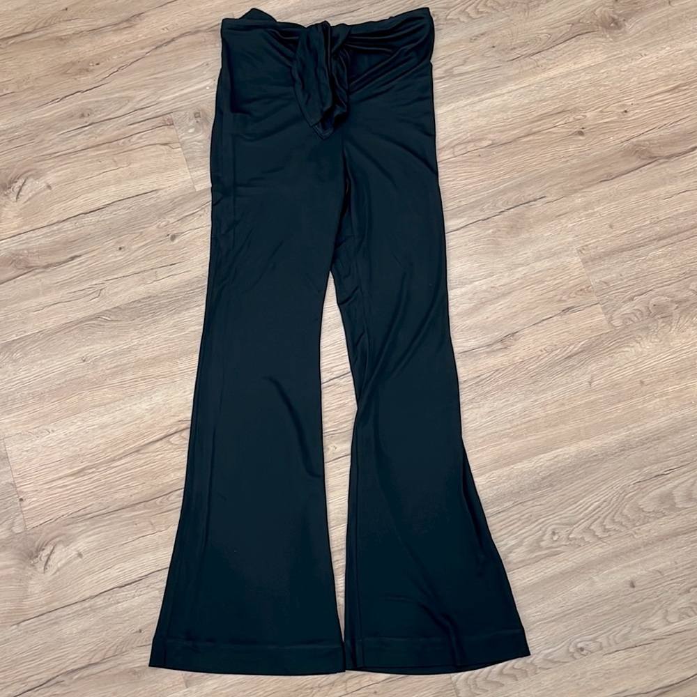 Moschino Bootleg Pants NWOT Sz 8 US Vtg Black Tie Front Italy